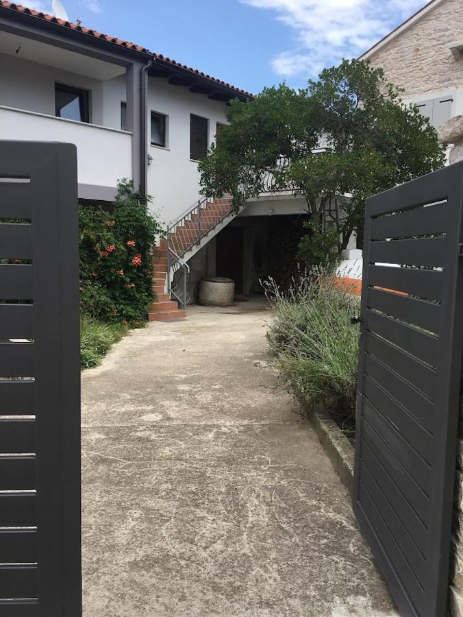 Apartman I&I Peroj Exterior foto